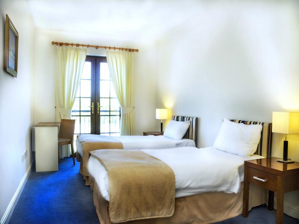 Lough Allen Hotel & Spa Drumshanbo Esterno foto